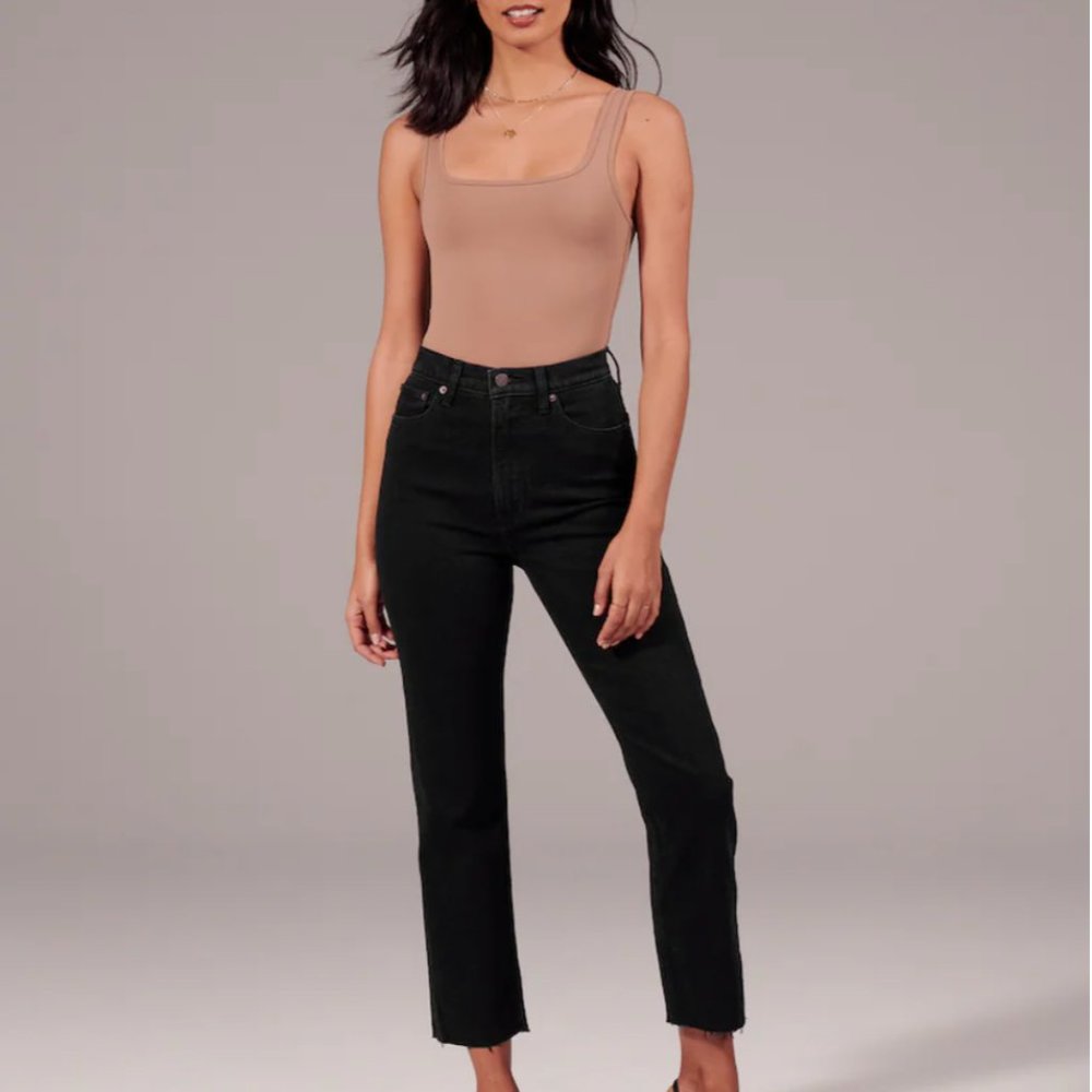 Abercrombie Ultra High-Rise Ankle Straight Jeans